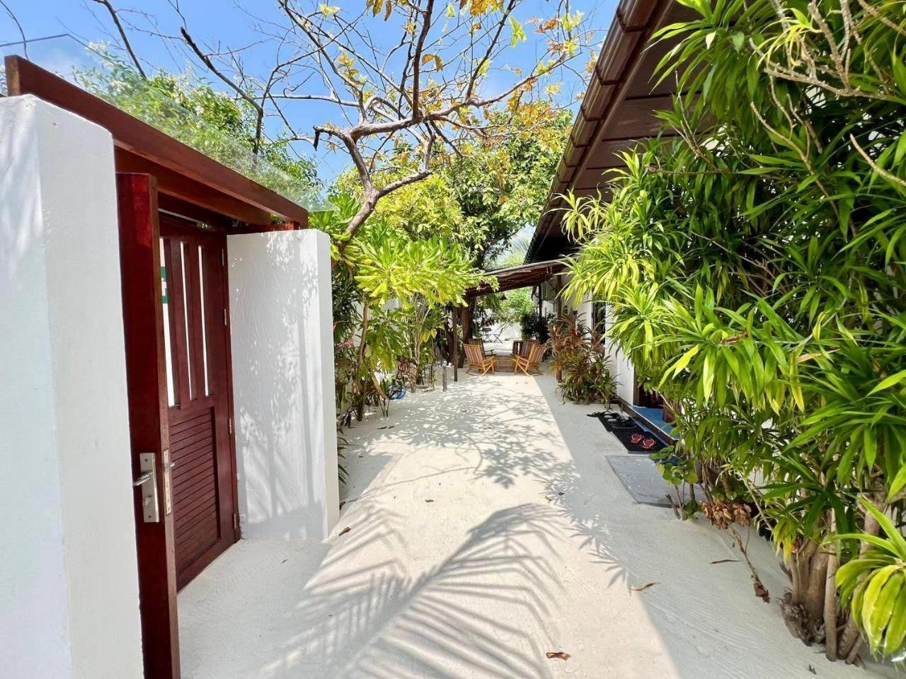 Bougan Villea Retreat Bodufolhudhoo Exterior foto